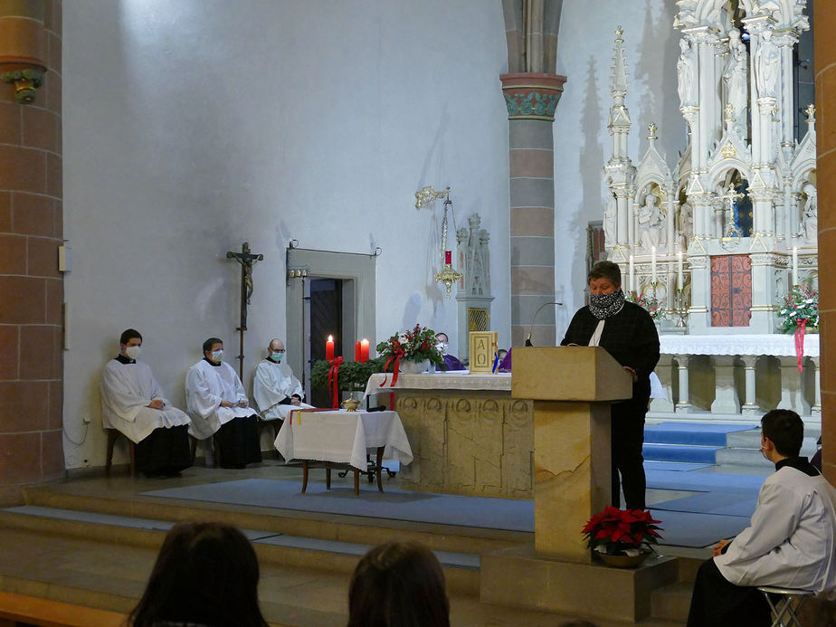 Beauftragung zu Lektorat und Akolythat in St. Marien, Volkmarsen (Foto: Karl-Franz Thiede)